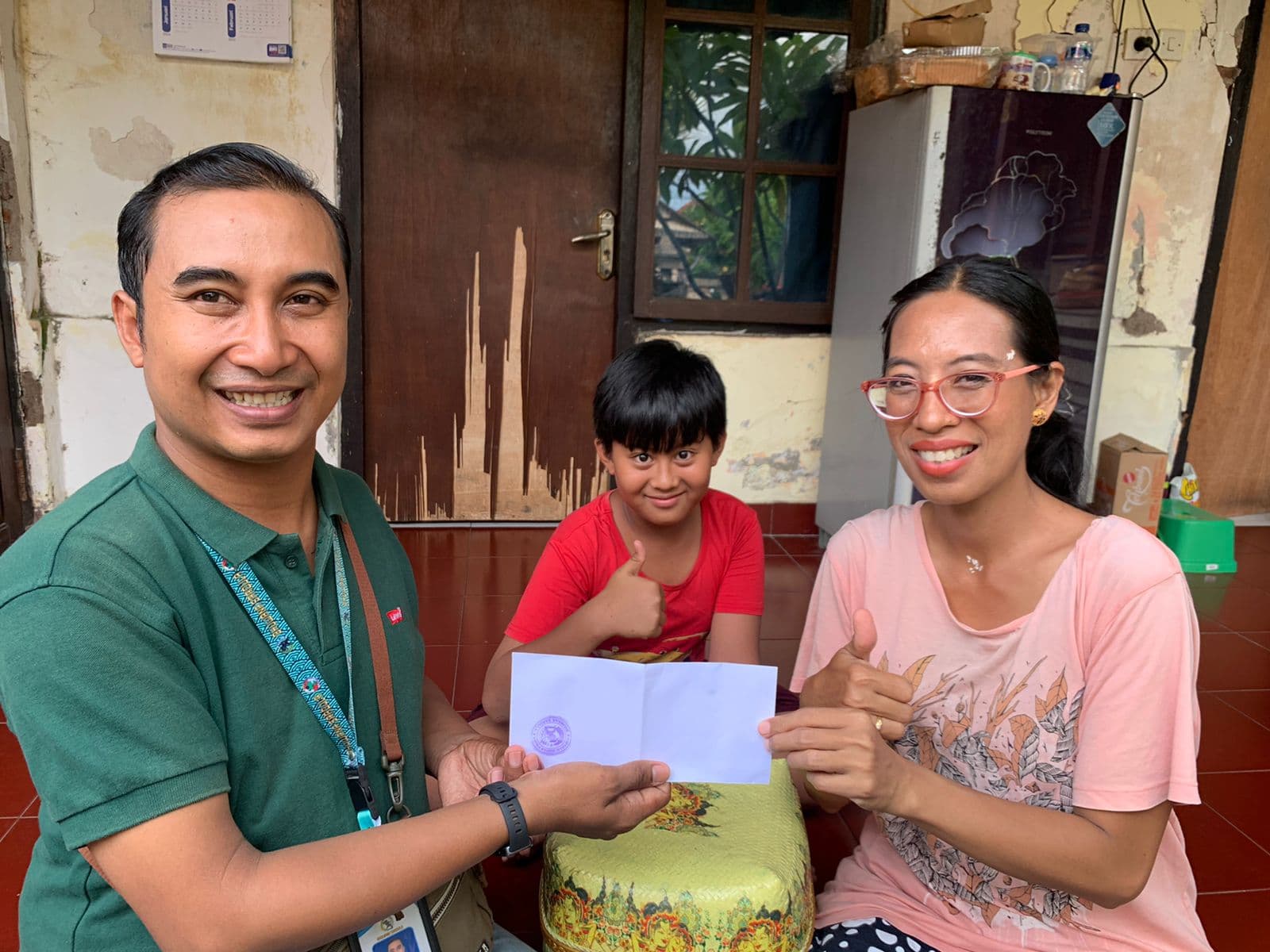 Kerumah anggota upacara 3 bulanan anak anggota